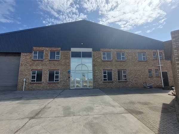 1 495  m² Industrial space