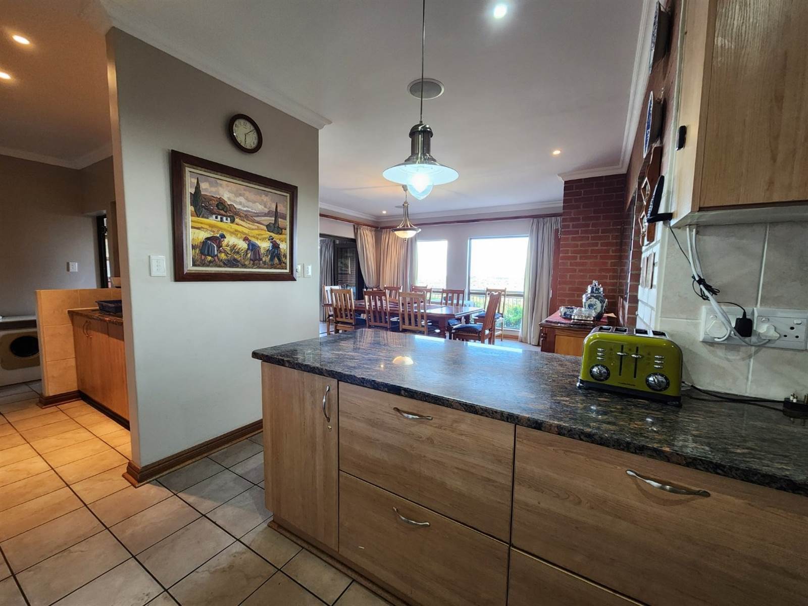 4 Bed House in Rayton photo number 9