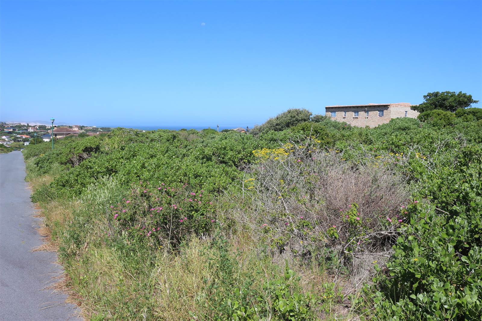 750 m² Land available in Port Alfred photo number 11