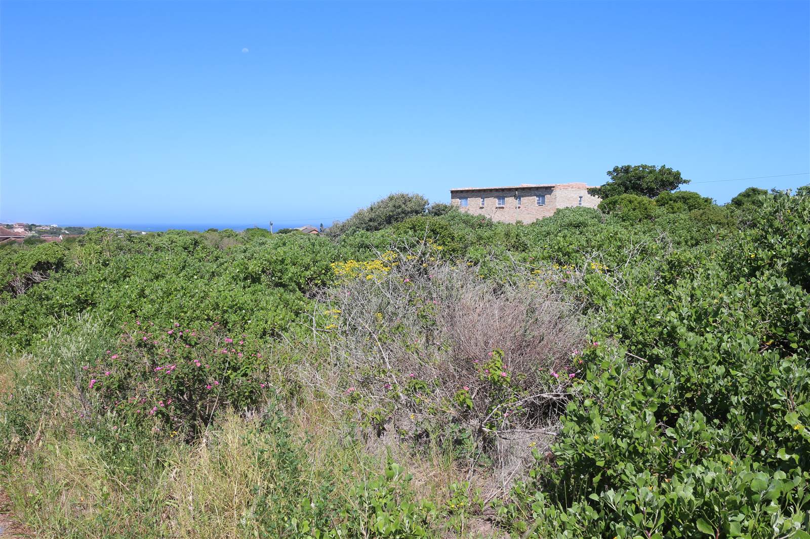 750 m² Land available in Port Alfred photo number 10