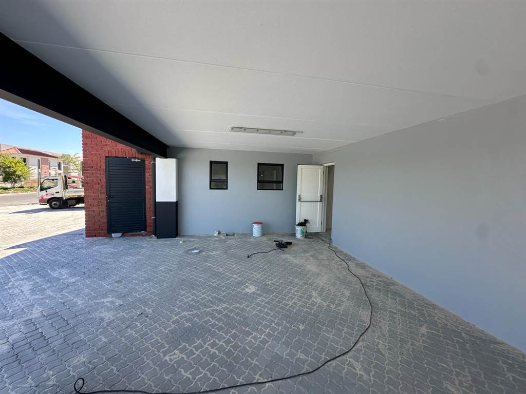 489  m² Industrial space in Bellville Central photo number 4