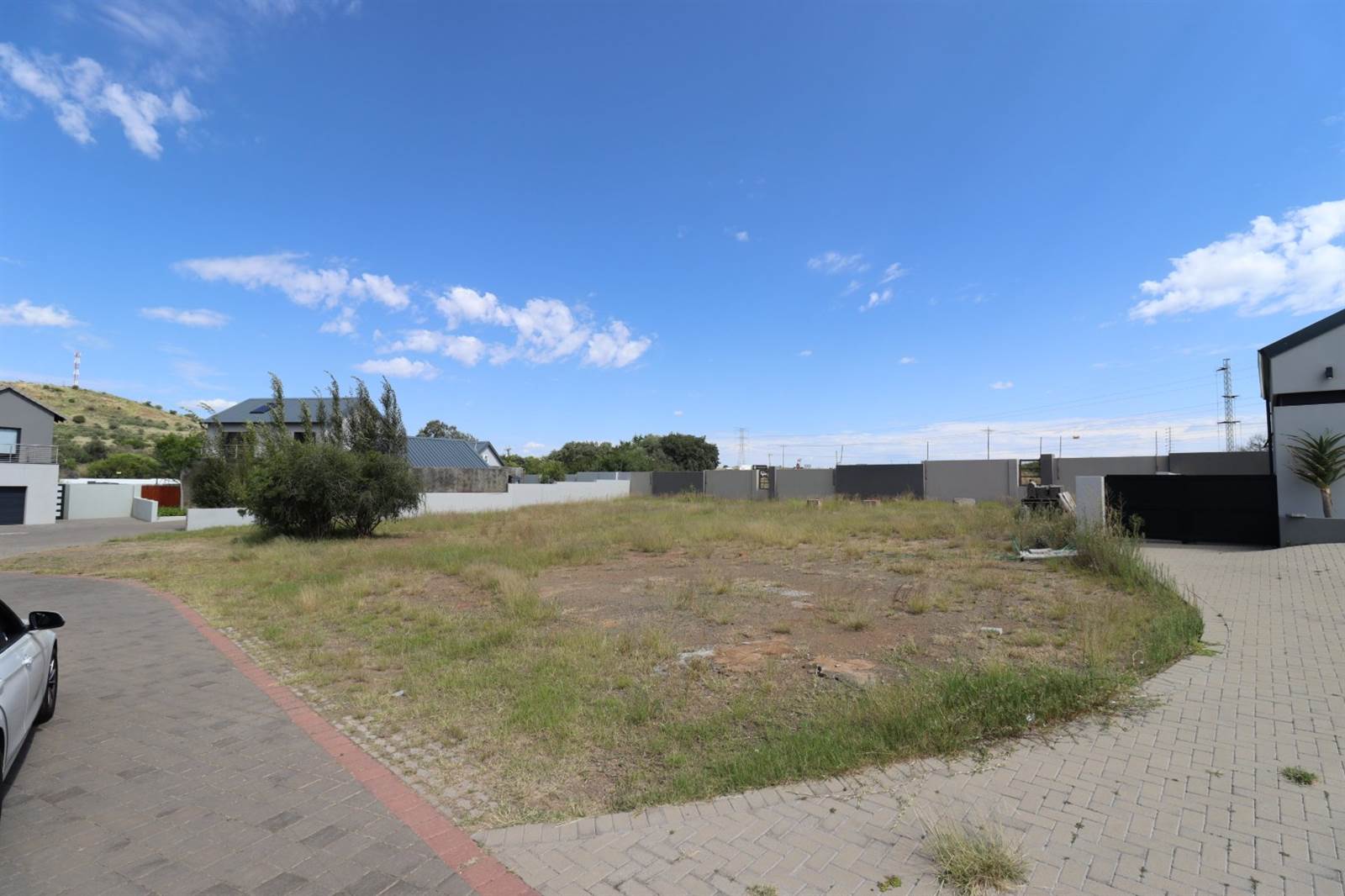 620 m² Land available in Bayswater photo number 1