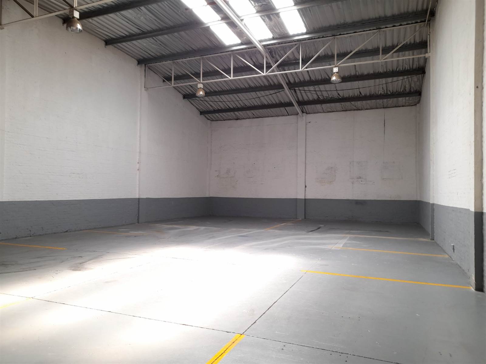 460  m² Commercial space in Spartan photo number 5