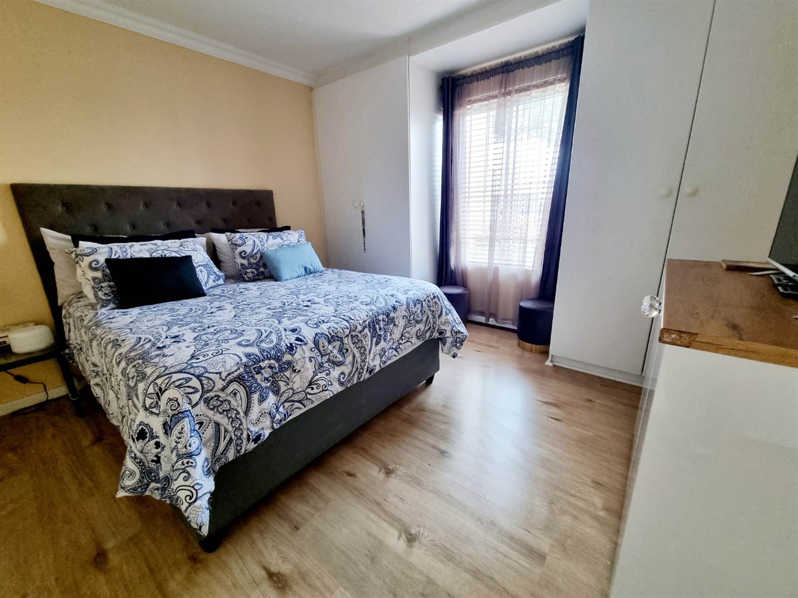 2 Bed Apartment in Edgemead photo number 7