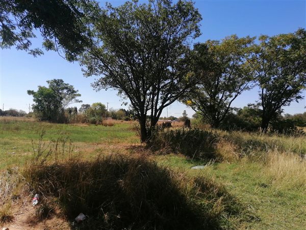 1 m² Land available in Theoville