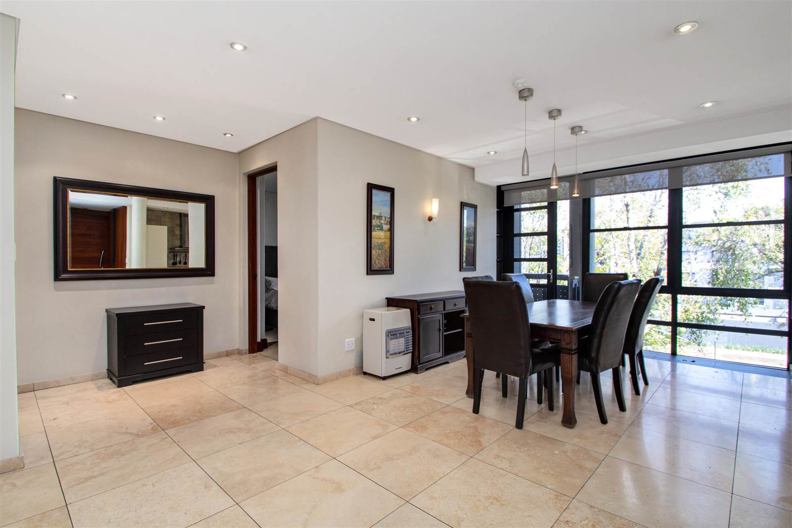 2 Bed Apartment in Melrose Arch photo number 20