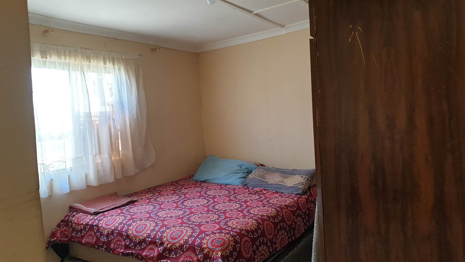 3 Bed House in Pietermaritzburg Central photo number 9