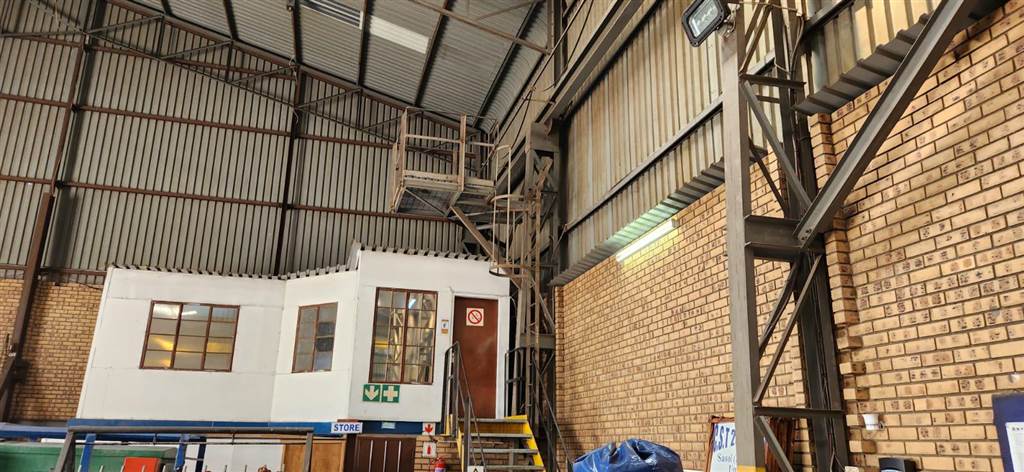 2974  m² Industrial space in Secunda photo number 6