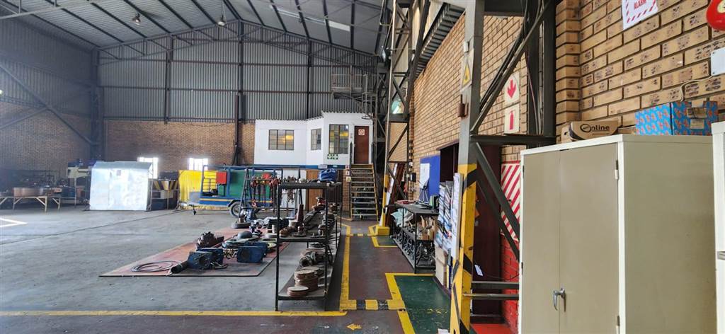 2974  m² Industrial space in Secunda photo number 10