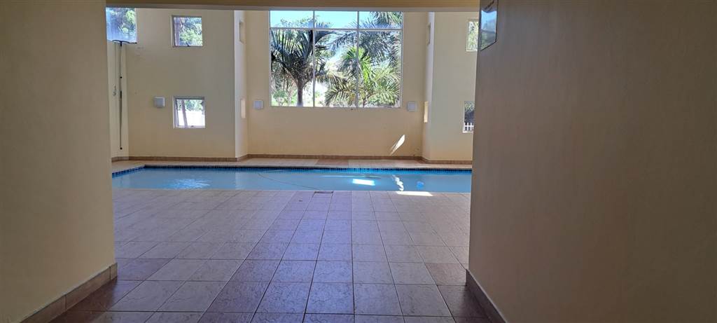 3 Bed Apartment in La Lucia photo number 15