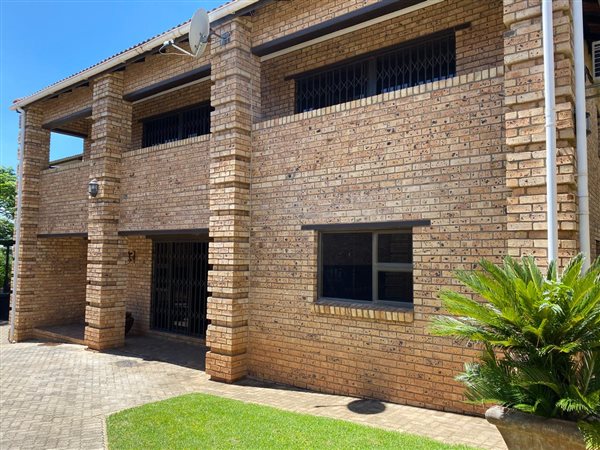 4 Bed Townhouse