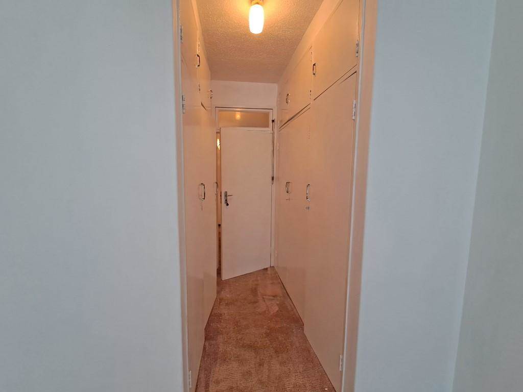 3 Bed Apartment in Berea photo number 14