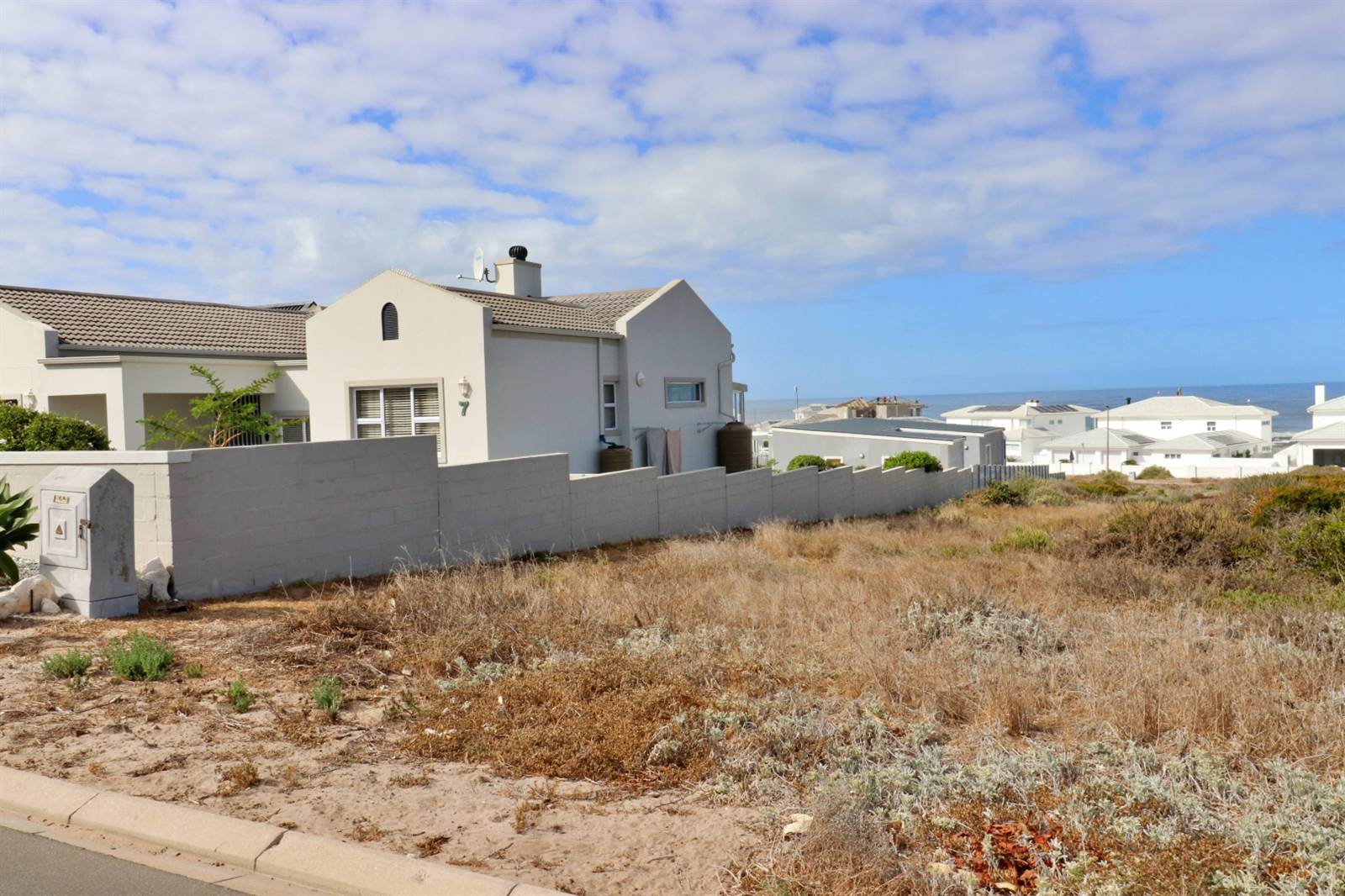 852 m² Land available in Yzerfontein photo number 7