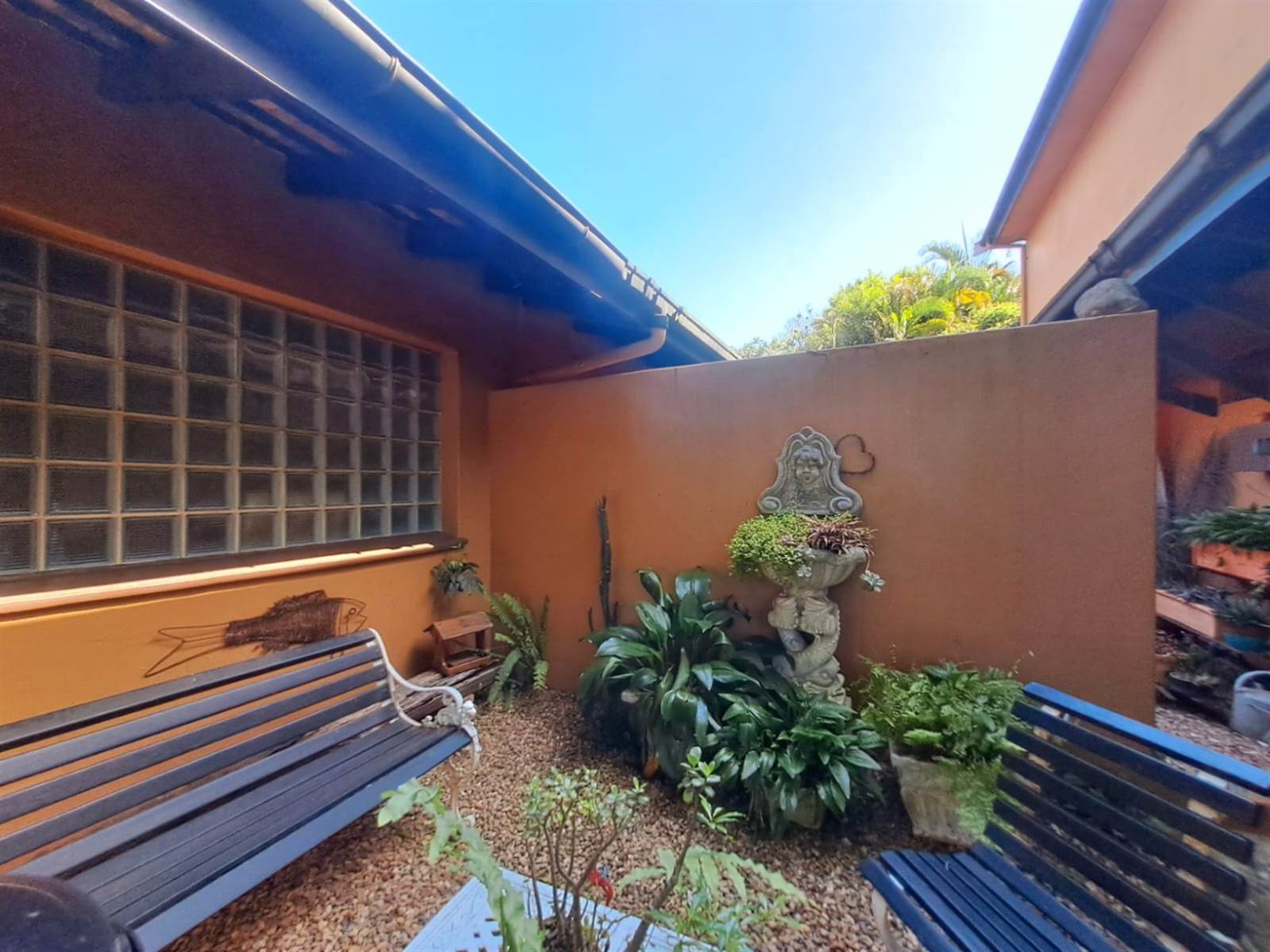 3 Bed House in La Lucia photo number 5