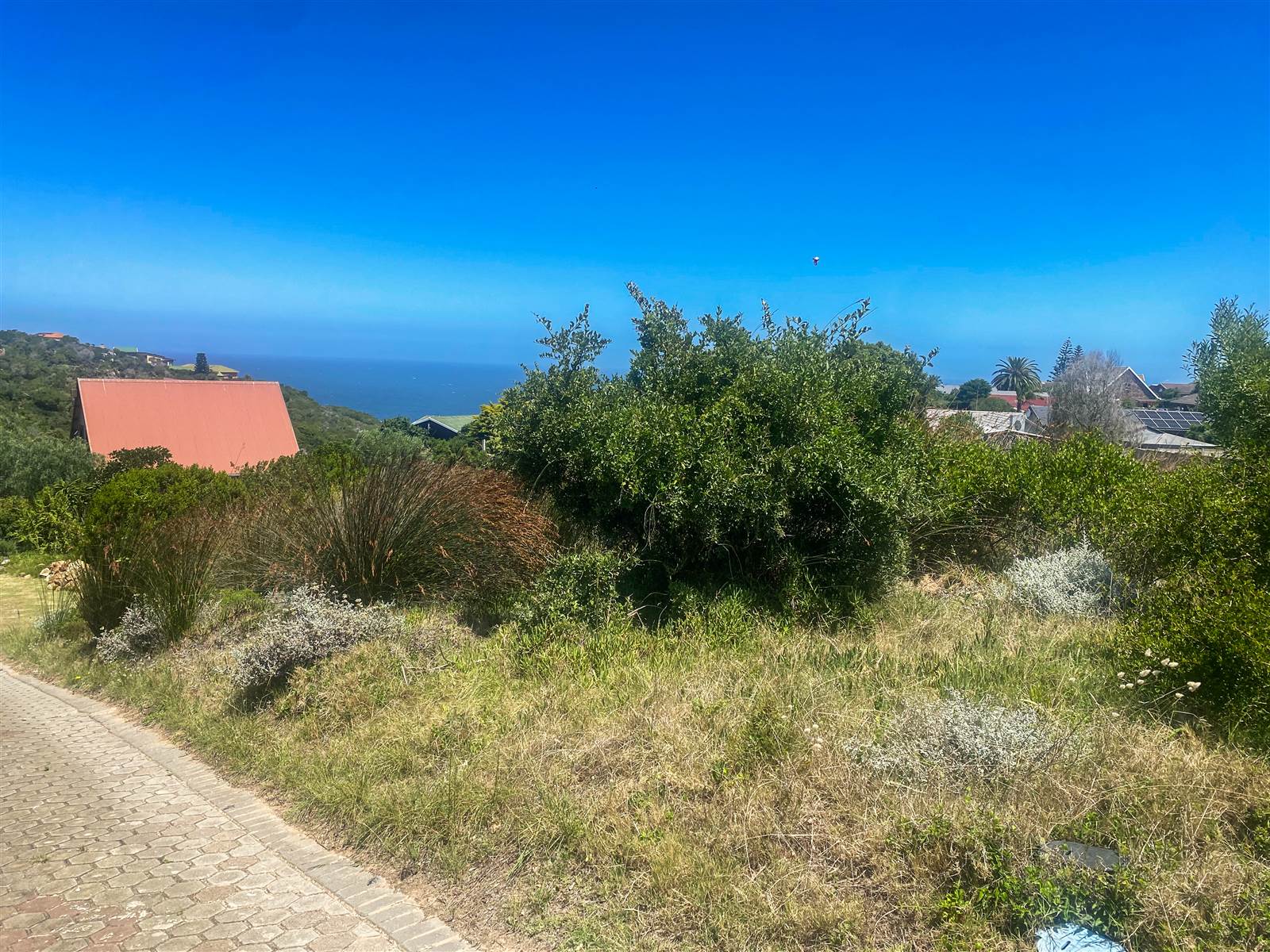 910 m² Land available in Dana Bay photo number 7