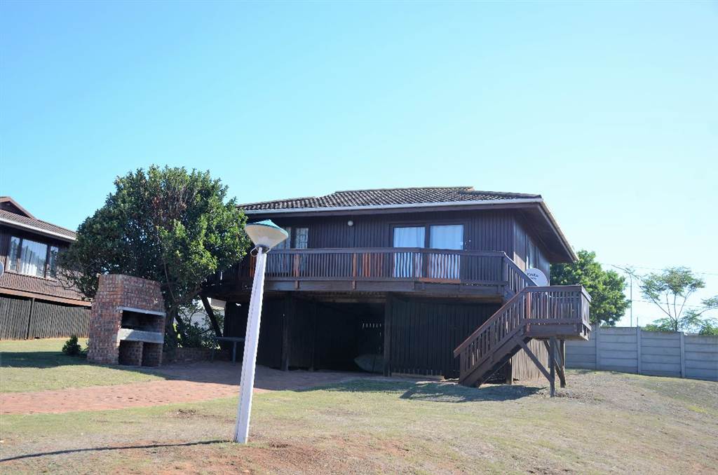 28 Bed House in Jeffreys Bay photo number 26