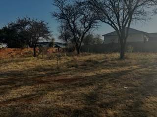 4 Bed House in Hartbeespoort Dam photo number 10