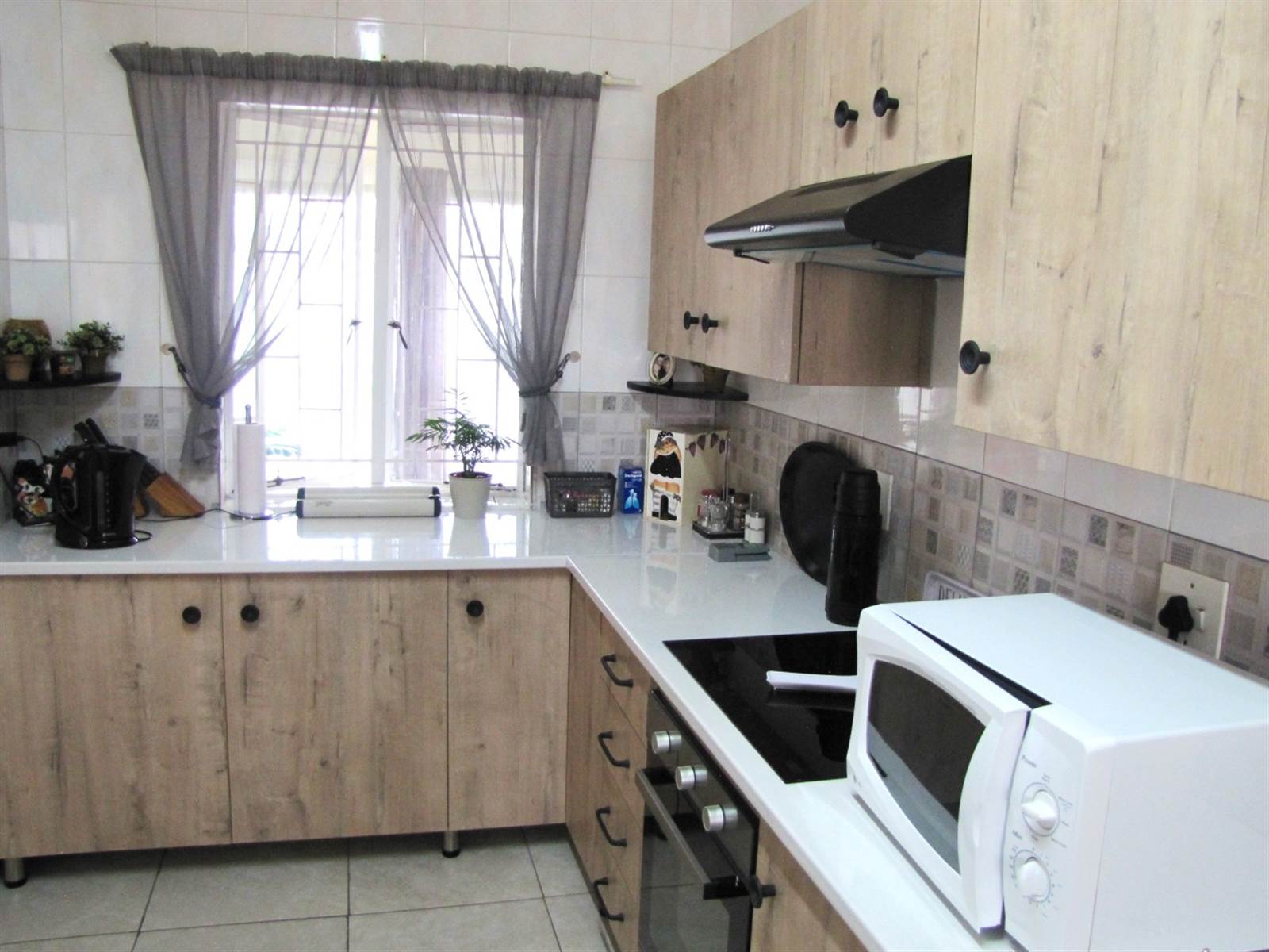 2 Bed Townhouse in Roodia photo number 5
