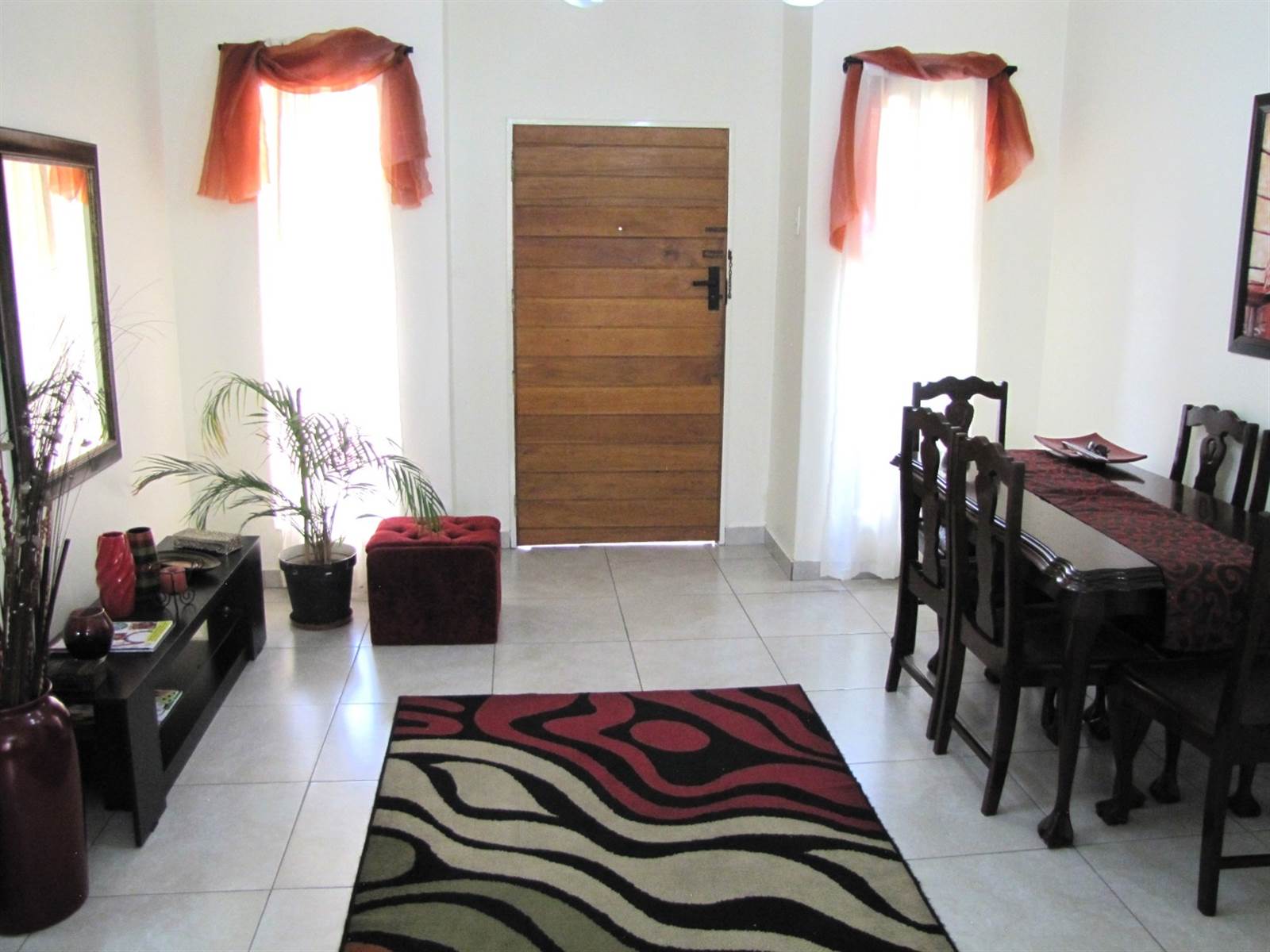 2 Bed Townhouse in Roodia photo number 7