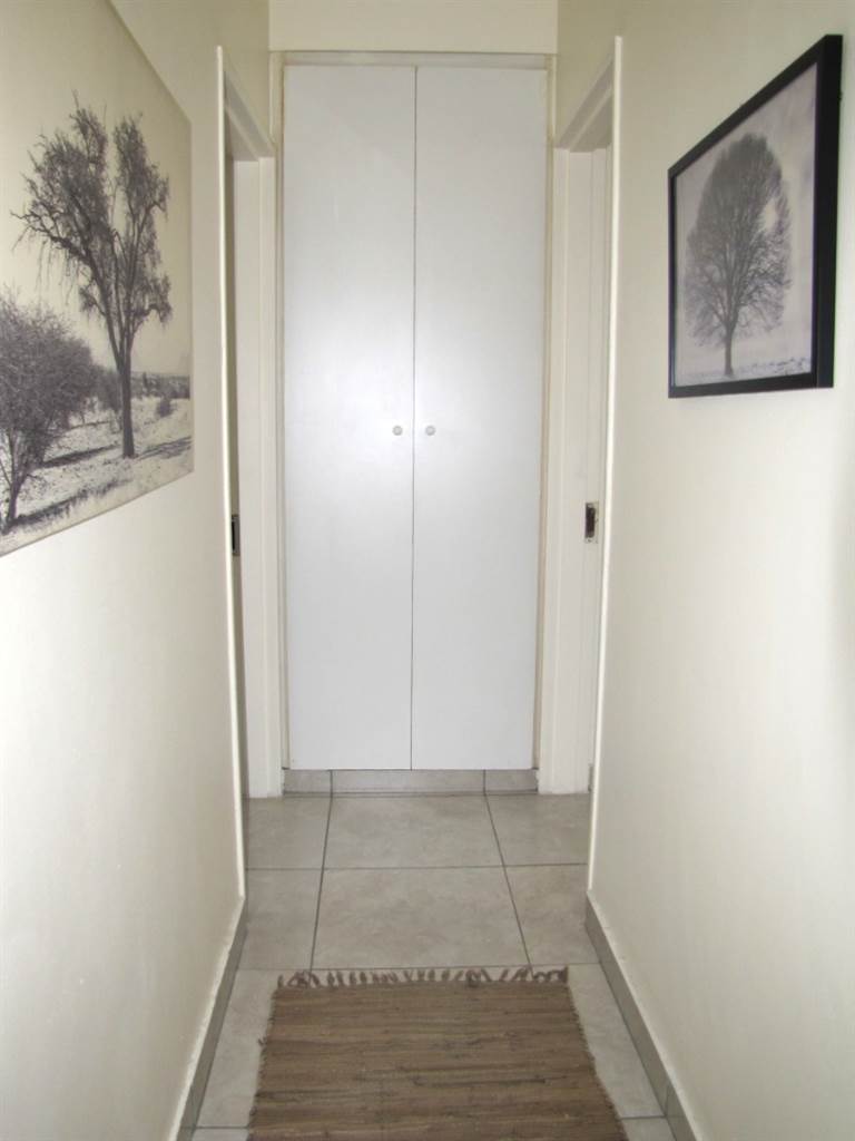 2 Bed Townhouse in Roodia photo number 14