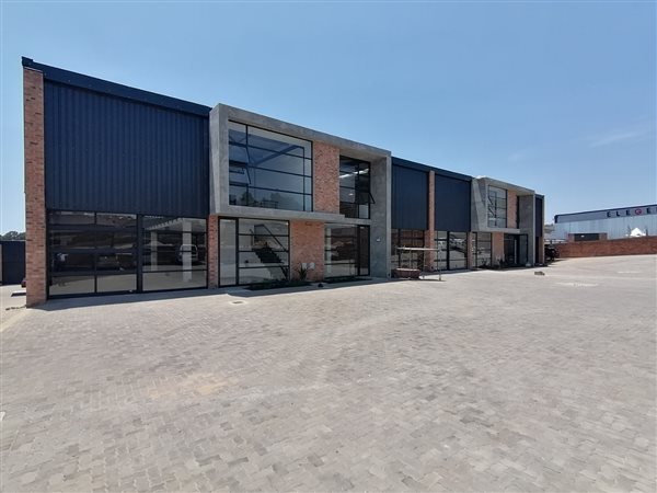 303  m² Commercial space in Bedfordview