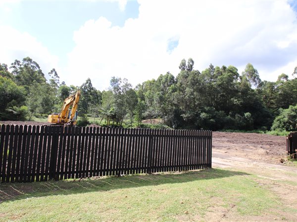 1.8 ha Land available in Heatherlands