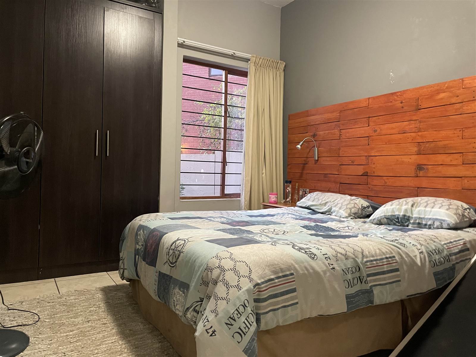 2 Bed Apartment in Pretorius Park photo number 6
