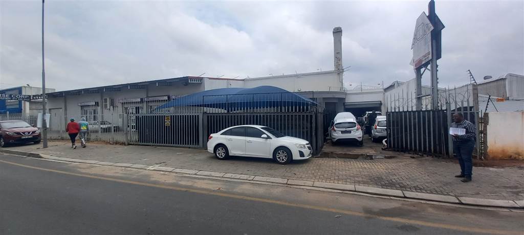 3718  m² Commercial space in Wynberg photo number 11