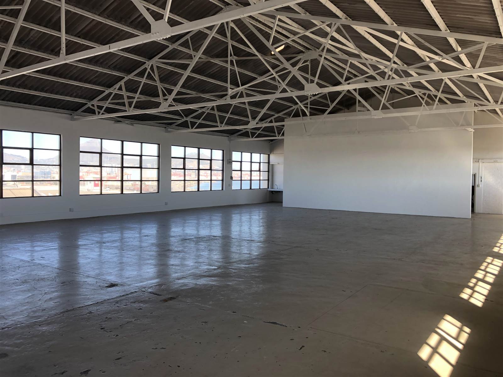 482  m² Commercial space in Paarden Eiland photo number 8