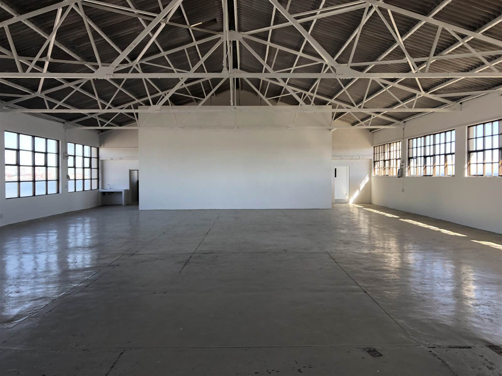 482  m² Commercial space in Paarden Eiland photo number 5