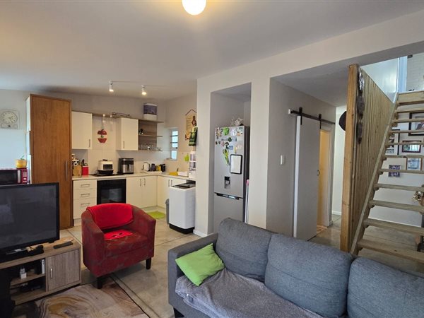3 Bedroom Townhouse 3 Bedroom Townhouse