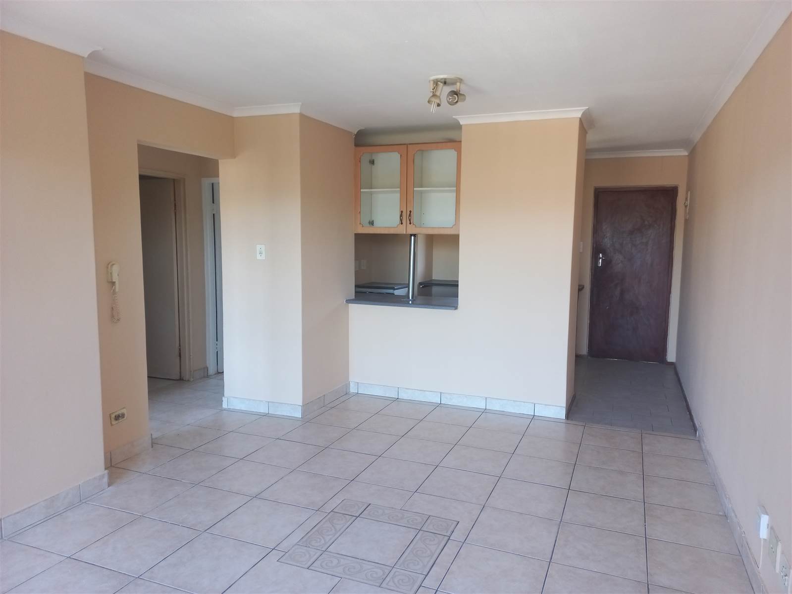 2 Bed Apartment in Westridge photo number 4