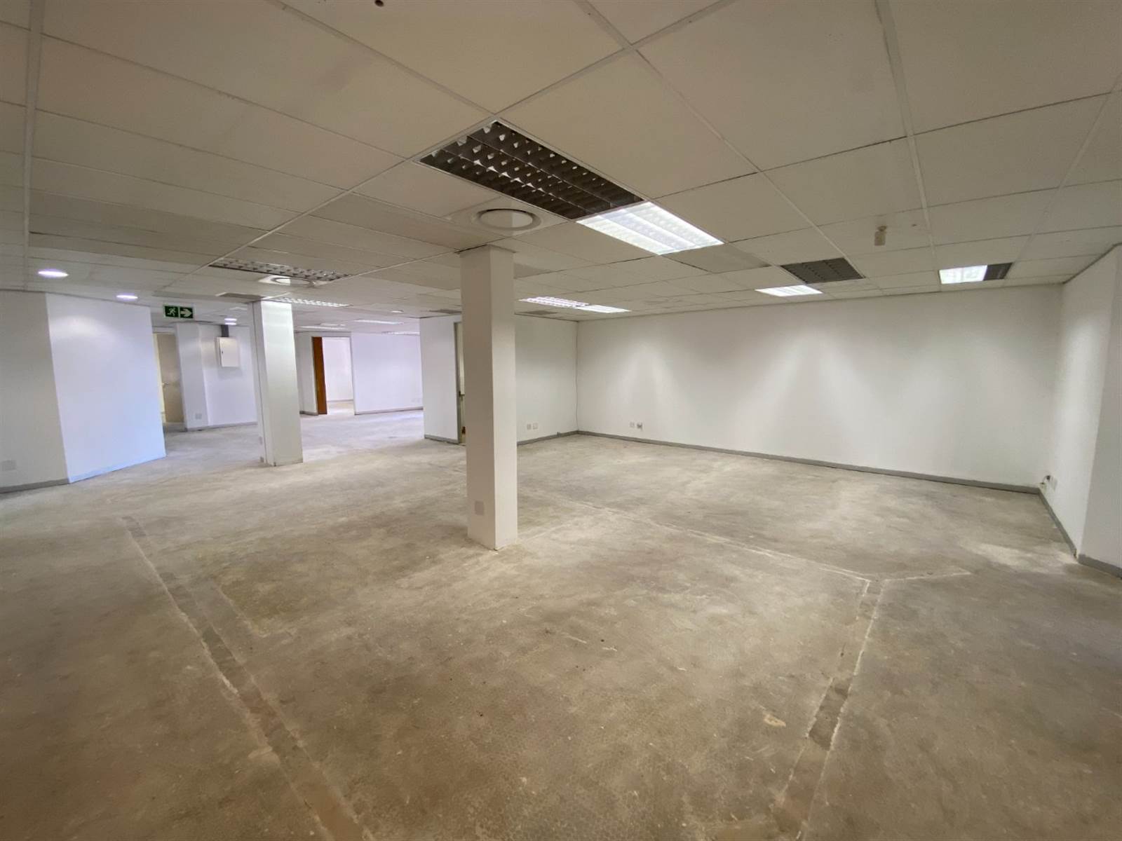 298  m² Office Space in Lynnwood Ridge photo number 20