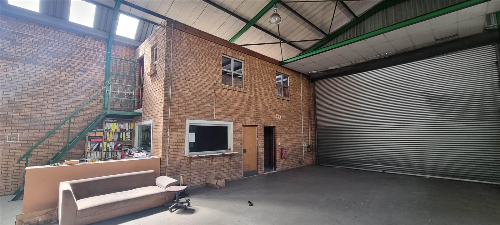 1879  m² Industrial space in Beaconvale photo number 5