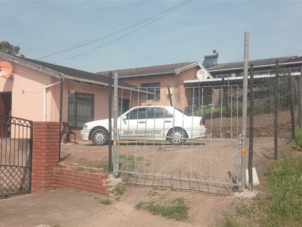 2 Bedroom House 2 Bedroom House