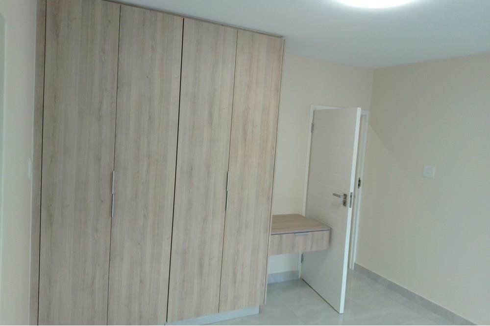 3 Bed Apartment in Essenwood photo number 17