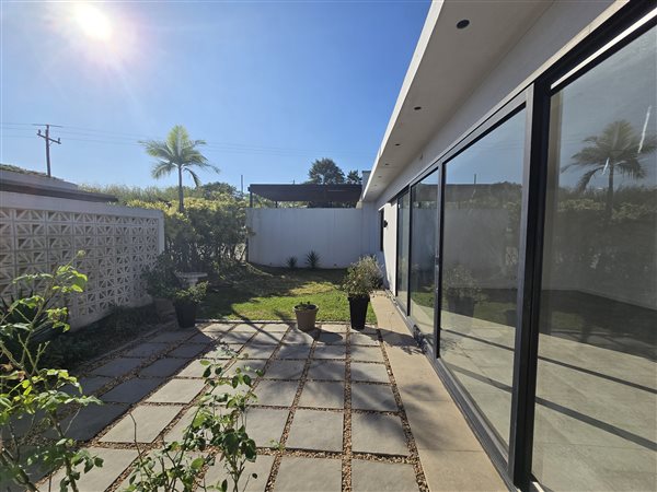 2 Bedroom Simplex 2 Bedroom Simplex