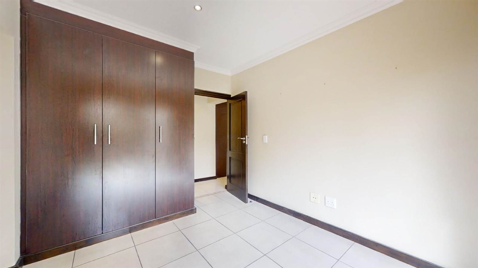 2 Bed Apartment in Ebotse Estate photo number 16