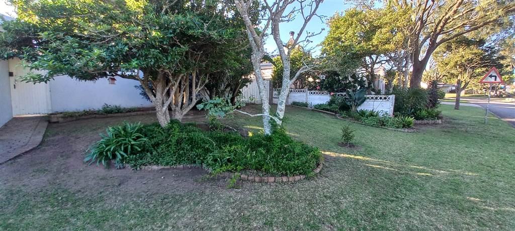 4 Bed House in Mossel Bay Ext 15 photo number 15