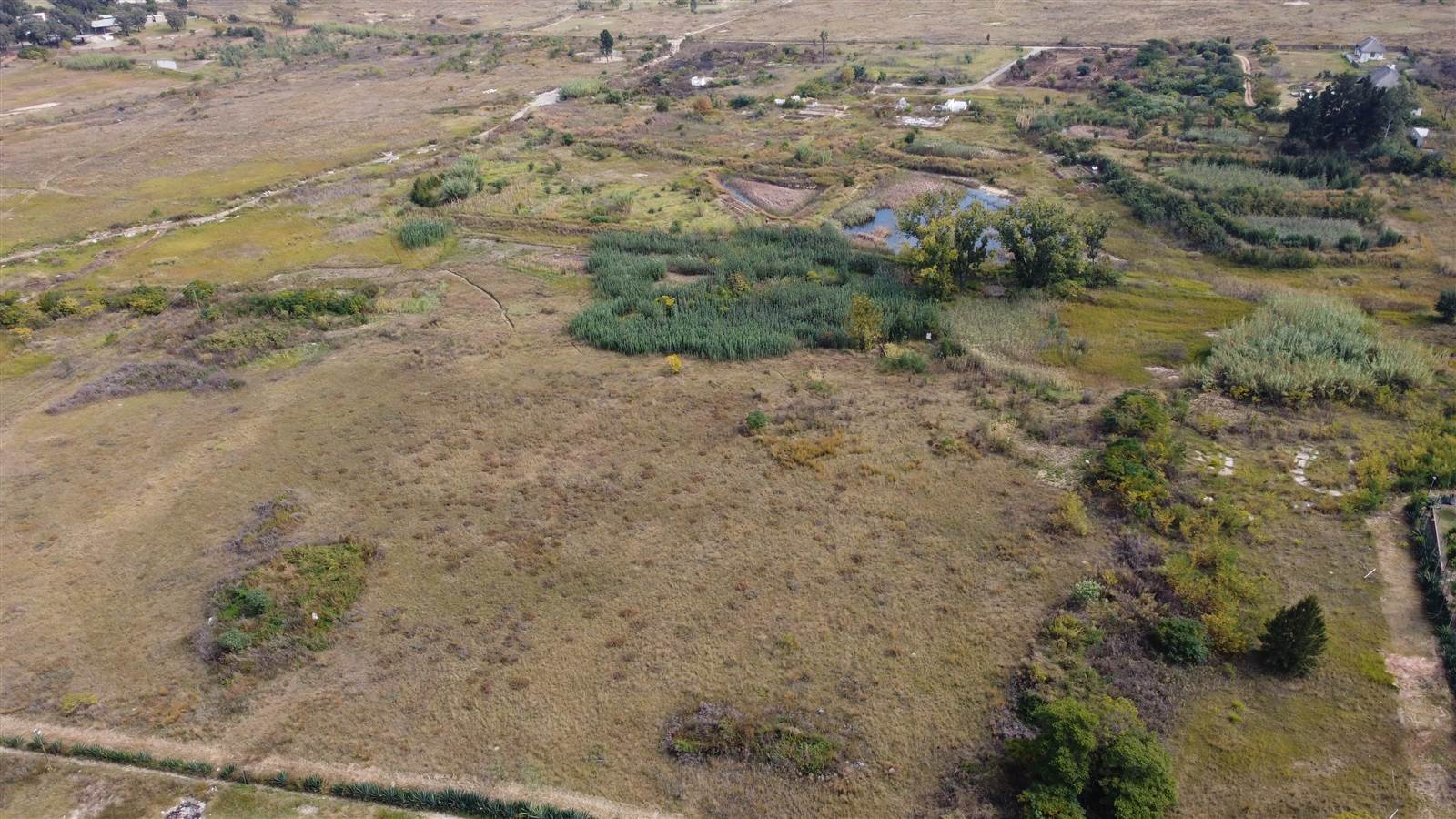 87 ha Land available in Diepsloot photo number 4