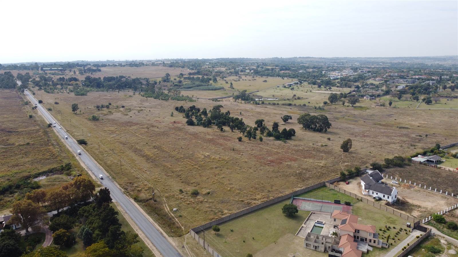 87 ha Land available in Diepsloot photo number 3