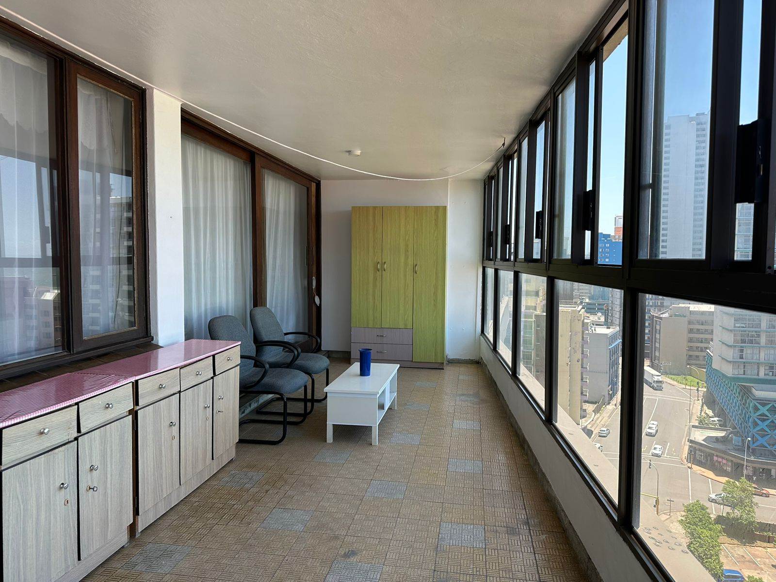 2.5 Bed Apartment in Durban CBD photo number 16