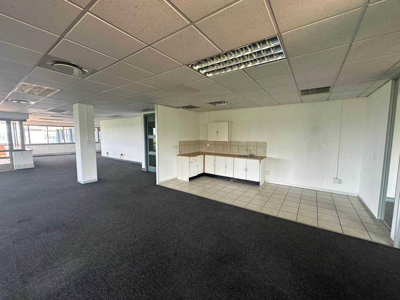 1089  m² Commercial space in Woodmead photo number 21