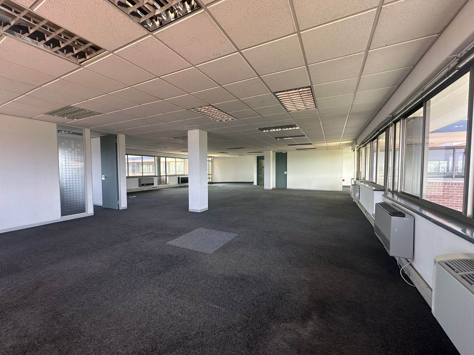 1089  m² Commercial space in Woodmead photo number 29