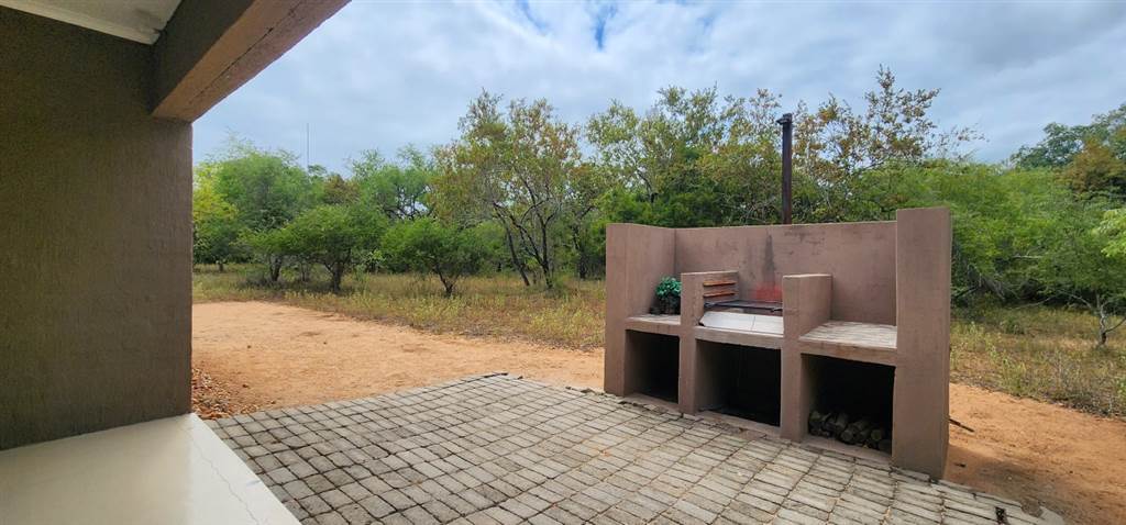 3 Bed House in Marloth Park photo number 22