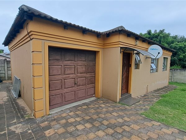 3 Bedroom House 3 Bedroom House