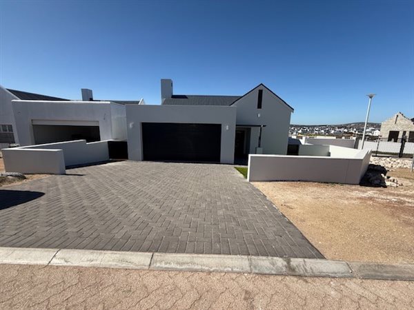 3 Bedroom House 3 Bedroom House