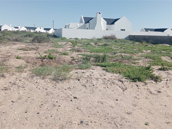 648 m² Land