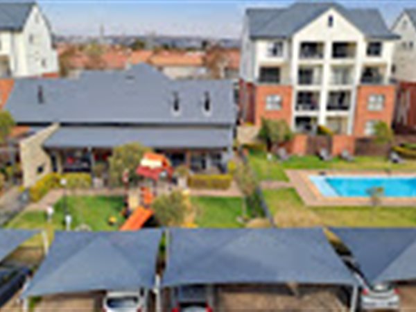 3 Bedroom Apartment 3 Bedroom Apartment