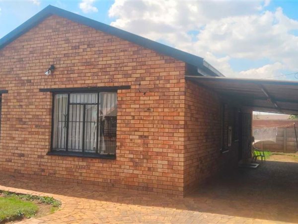 2 Bedroom House 2 Bedroom House